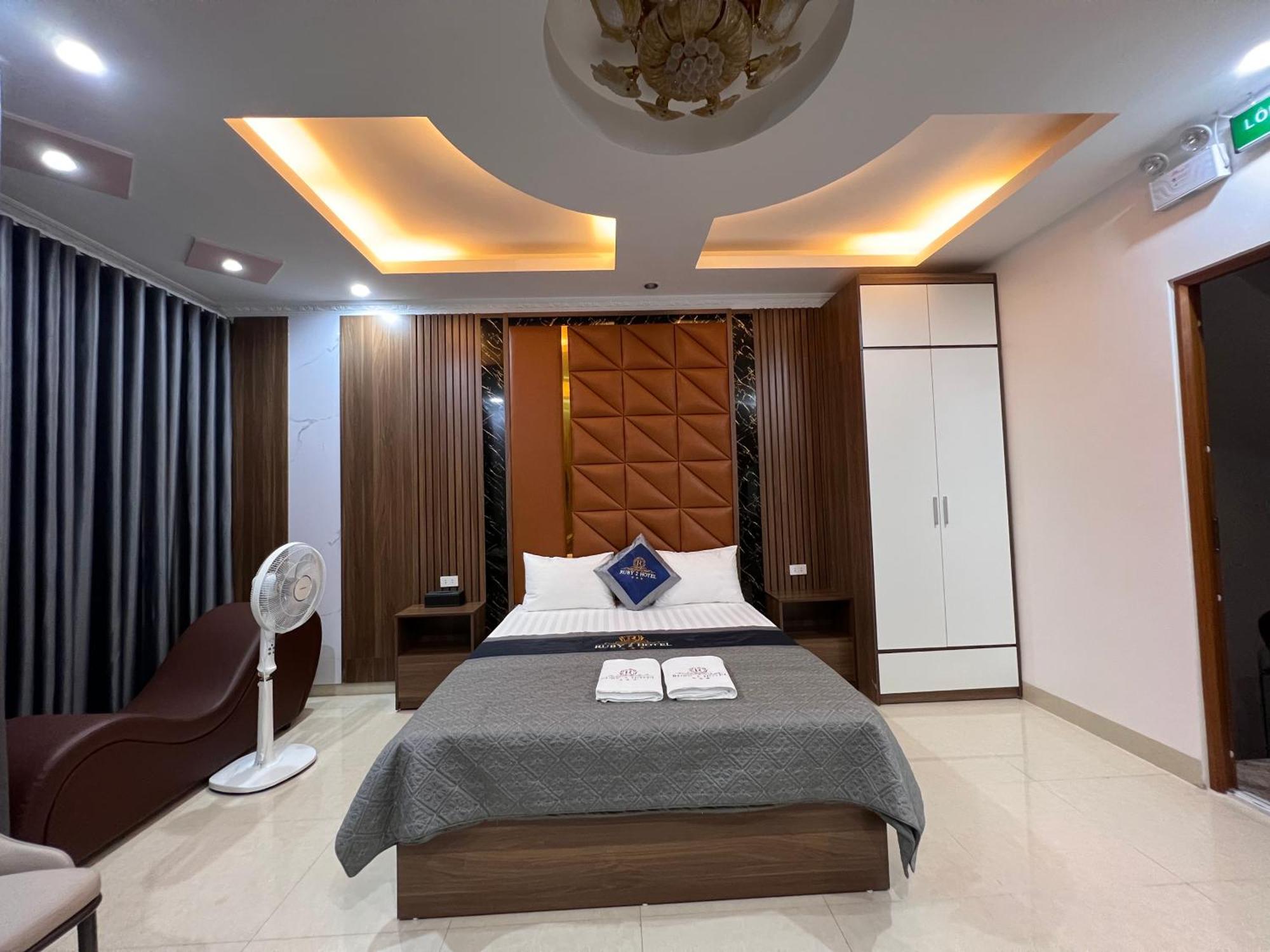 Ruby 2 Hotel Hanoi Bagian luar foto