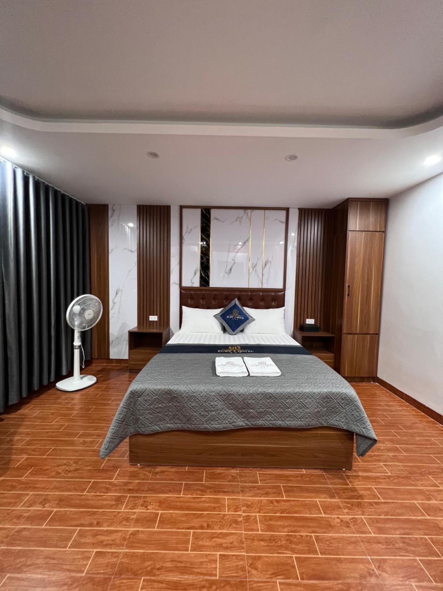 Ruby 2 Hotel Hanoi Bagian luar foto