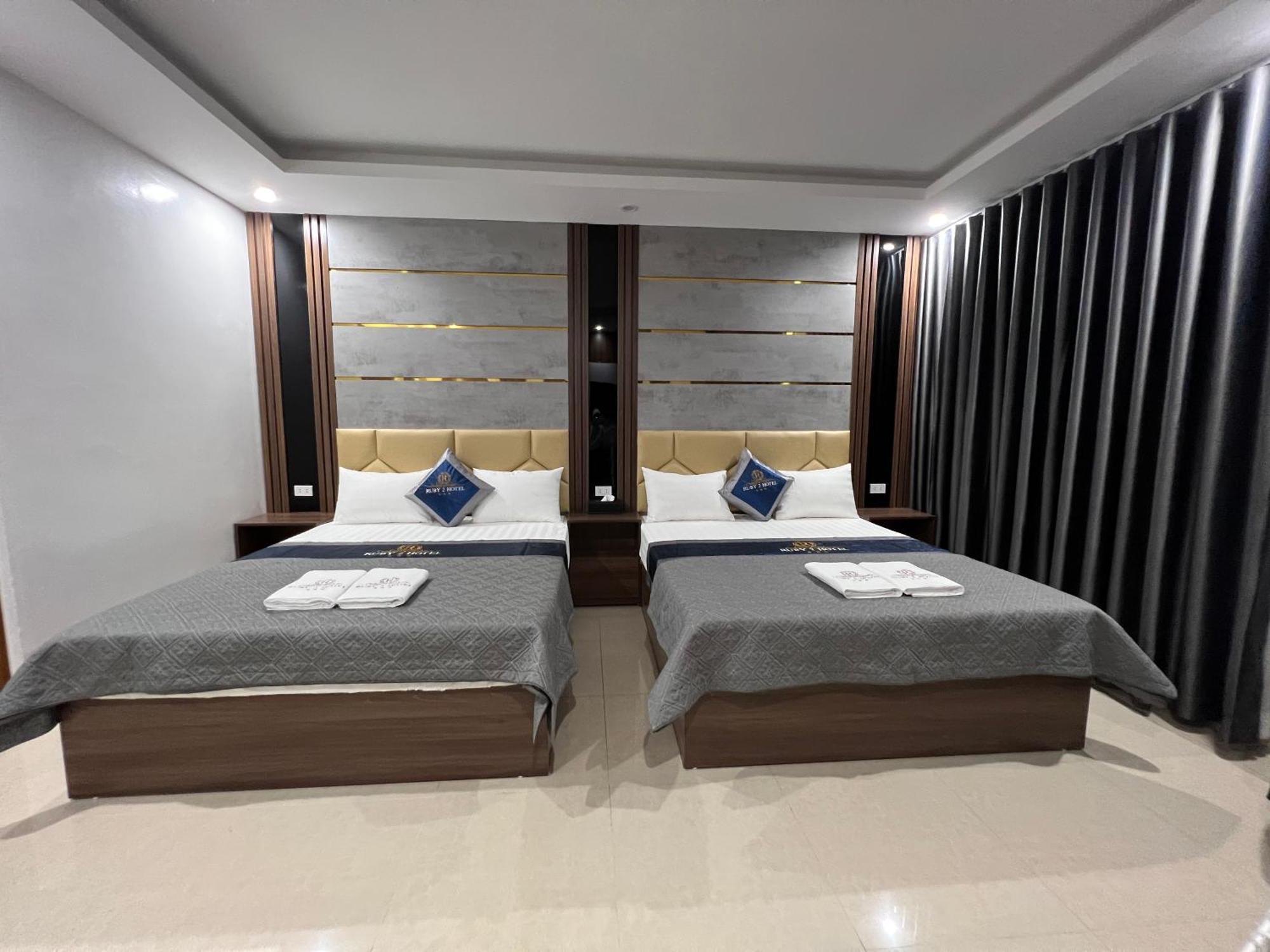 Ruby 2 Hotel Hanoi Bagian luar foto